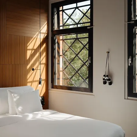 Szálloda Conscious Westerpark 4*