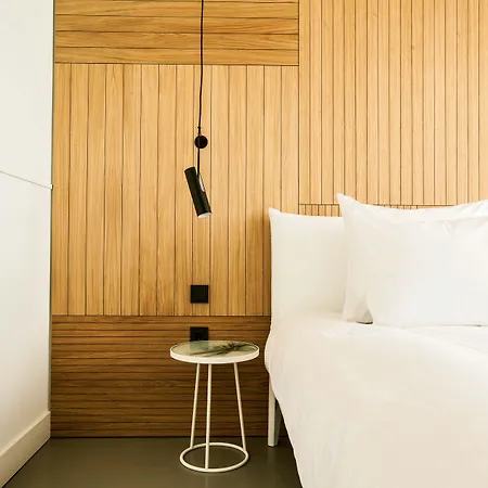 Conscious Westerpark Отель Амстердам