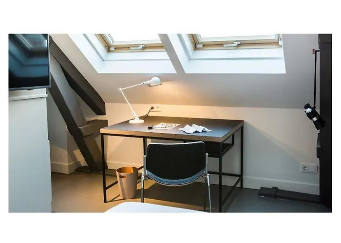 Conscious Westerpark Hotel