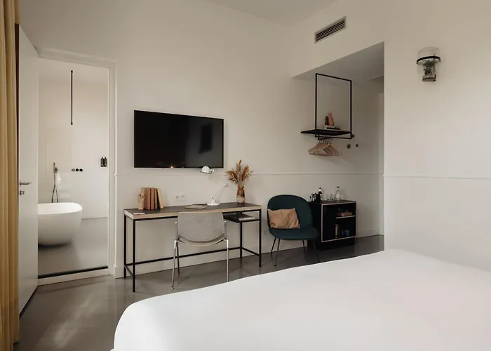 韦斯特帕克康斯酒店