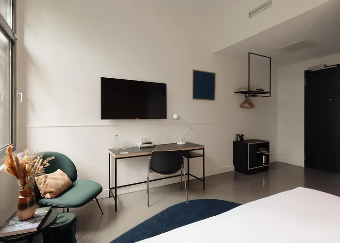 韦斯特帕克康斯酒店 4*