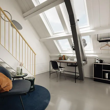 Conscious Westerpark Hotel