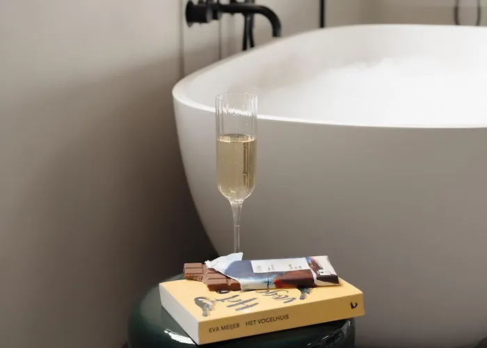 Conscious Westerpark 4*